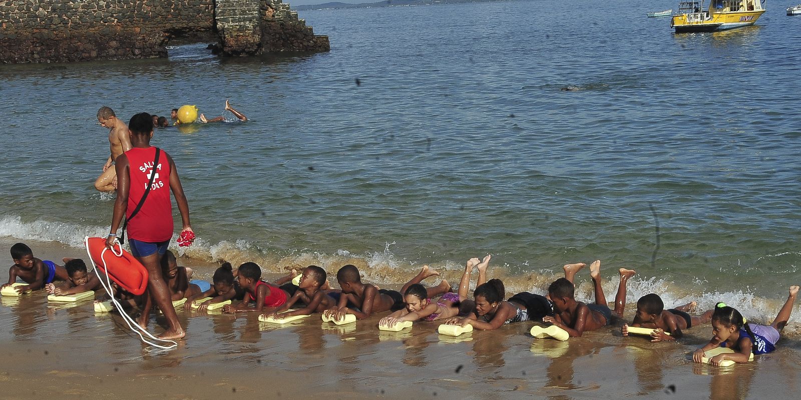 Afogamentos estão entre principais causas de mortes de crianças