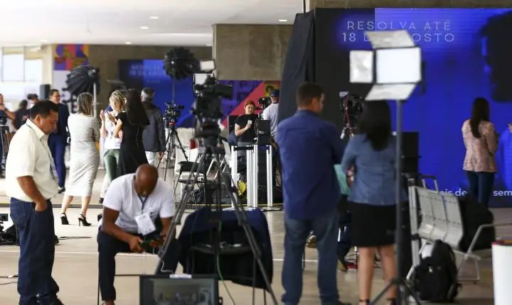 Fórum pede compromisso de candidatos com comunicação democrática